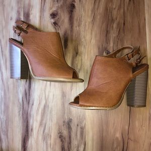 Anne Marie Heels